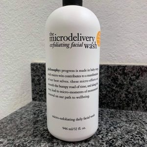 Philosophy: Exfoliating Face Wash